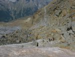 Et on onlève le matériel glaciaire pour remonter à la cabane.