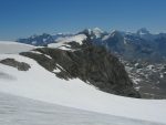 Vue sur la gauche vers le troisème sommet (Grossstrubel, 3243m)