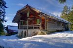 Après un passage en forêt, la ferme Oberi Niderwürfi.