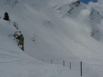 Et au col du Pt2079, je prends l'ancienne piste de ski pour Vers les Lacs