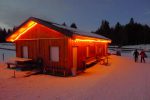 Le magasin de location du Col du Mollendruz, by bight