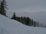 Vue sur la droite, Tour d'Aï, Grand Chamossaire et la chaine partant du Pic Chaussy, émergeant du stratus