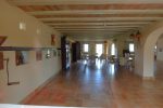 L'intérieur à travers la vitre