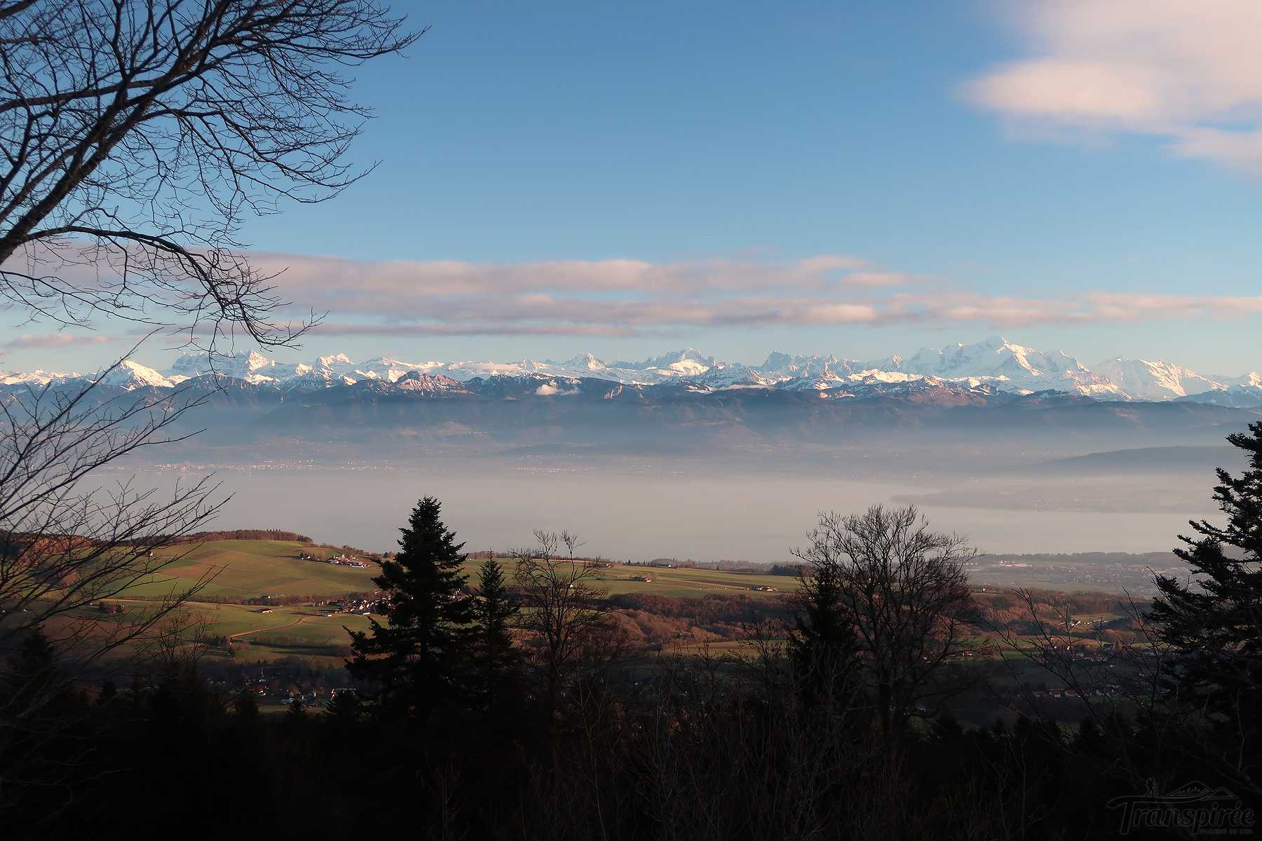 Randonnée à La Dunanche et Chenevrières depuis Bassins et Le Vaud