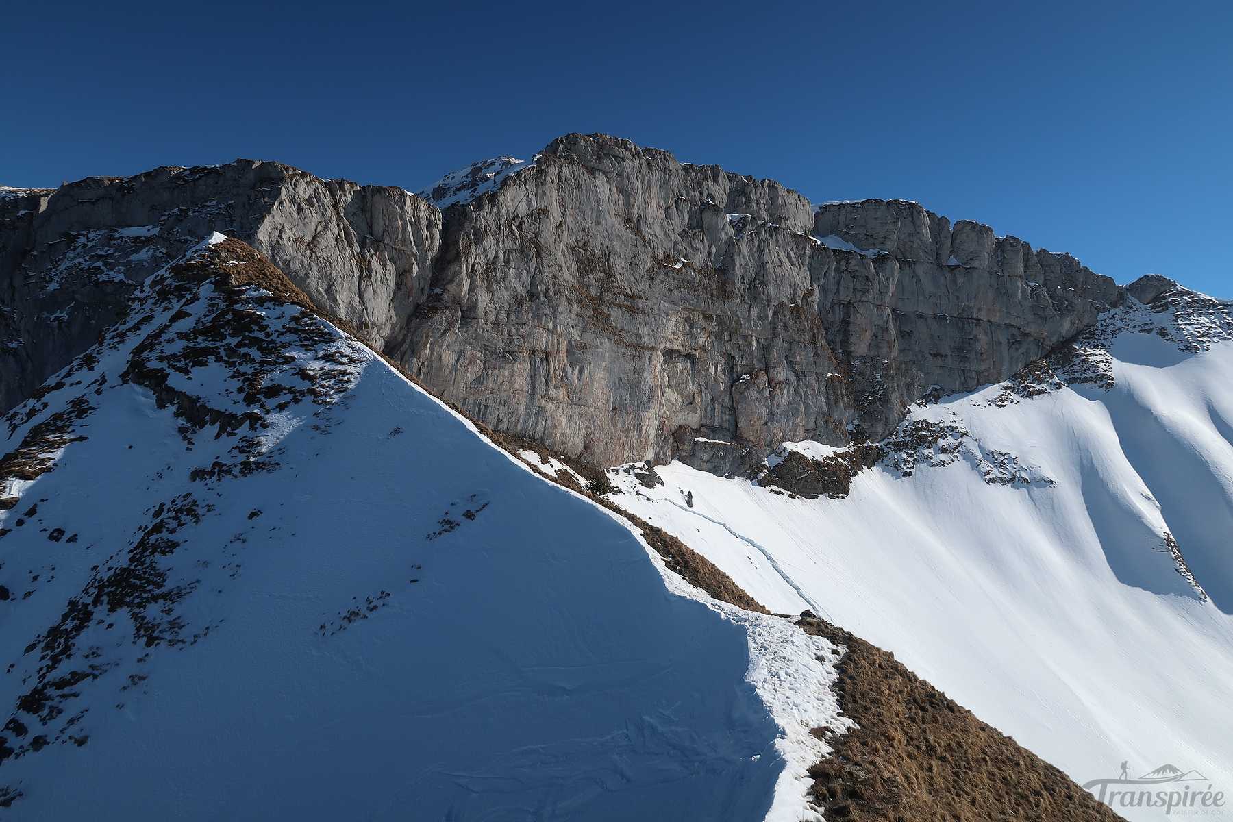 Ski de randonnée à Sur Tanney depuis le barrage de l’Hongrin